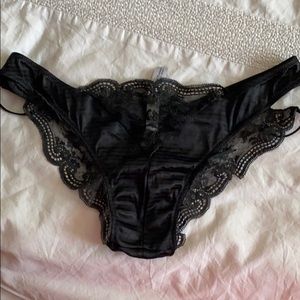 Chantelle Thomass panties for women size10-12